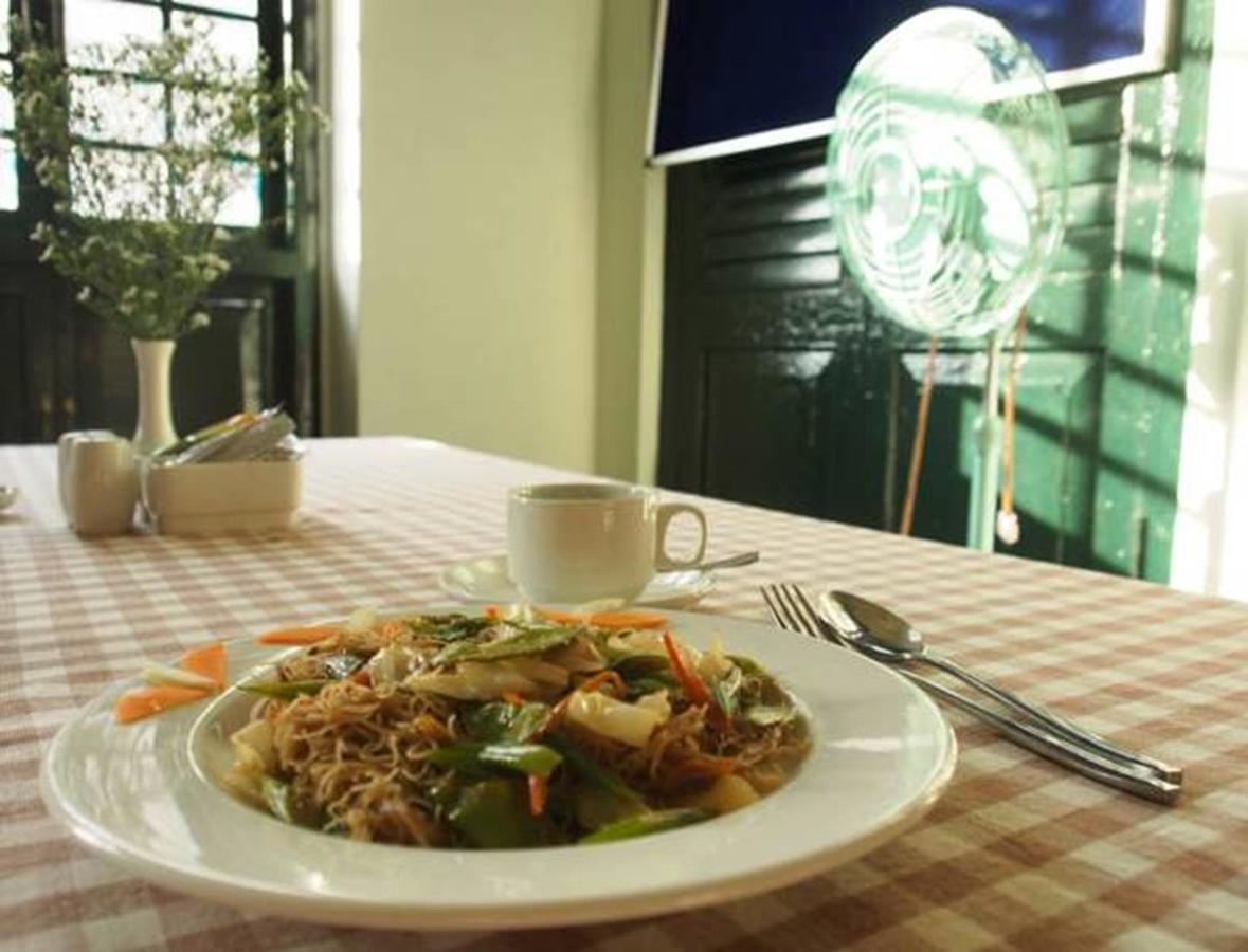 501 Merchant Bed & Breakfast ย่างกุ้ง ภายนอก รูปภาพ